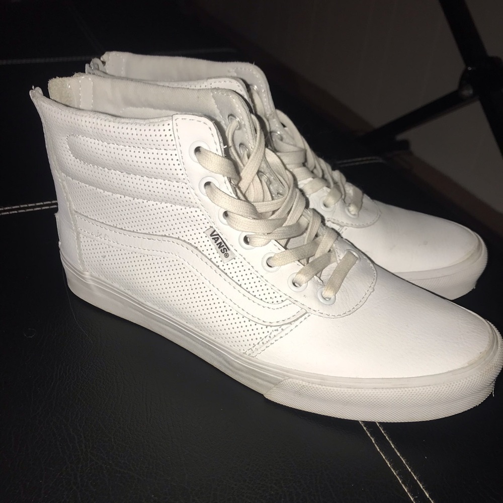 NWOT vans high tops